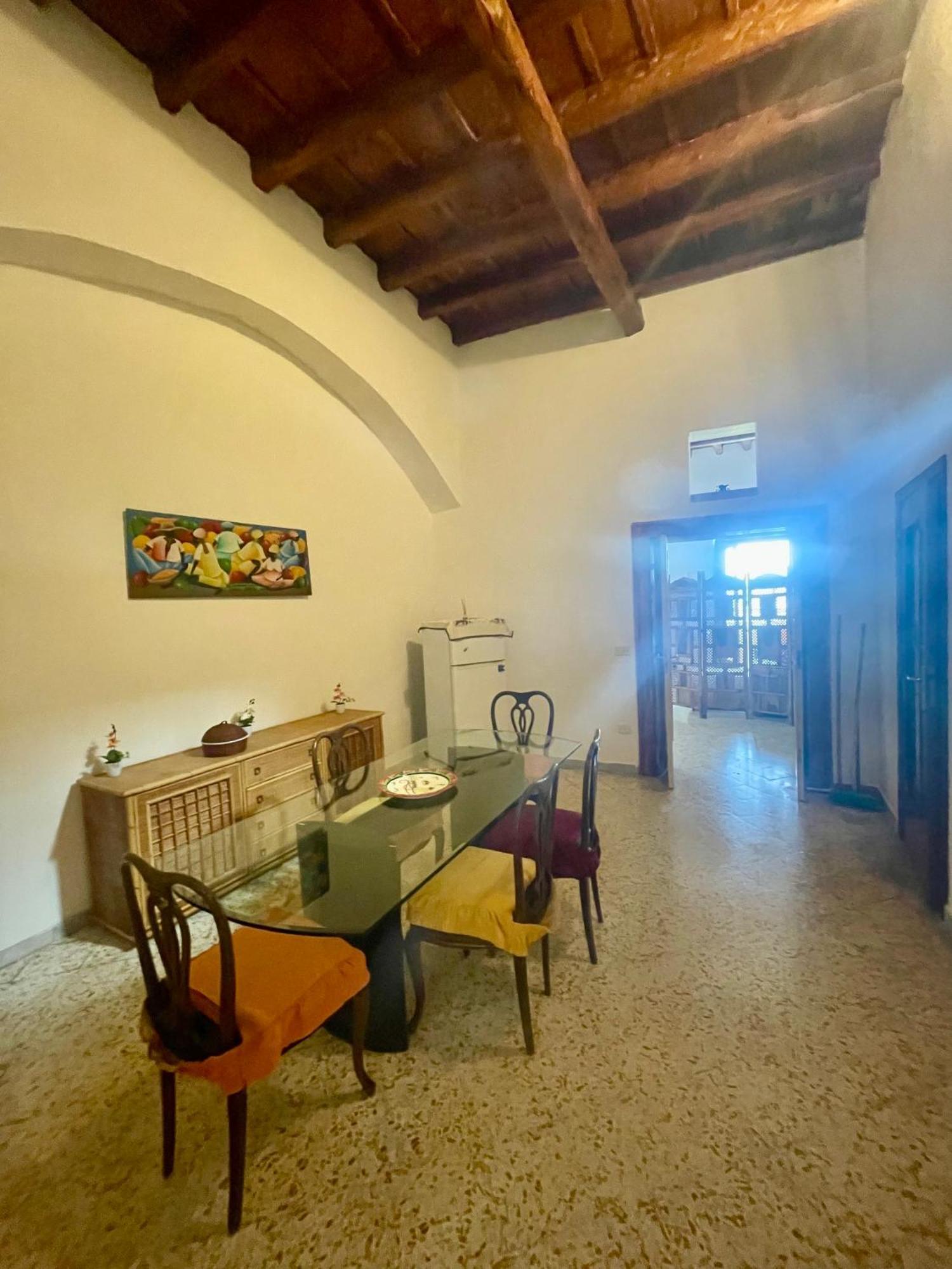 Mura Del Tempo - Rooms & Suites 比谢列 外观 照片